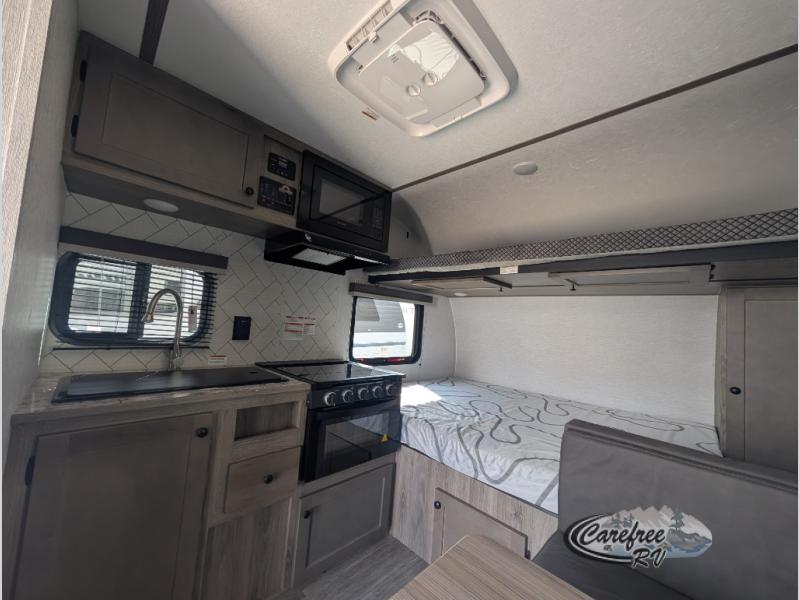 2025 Sunlite 16BH photo 7