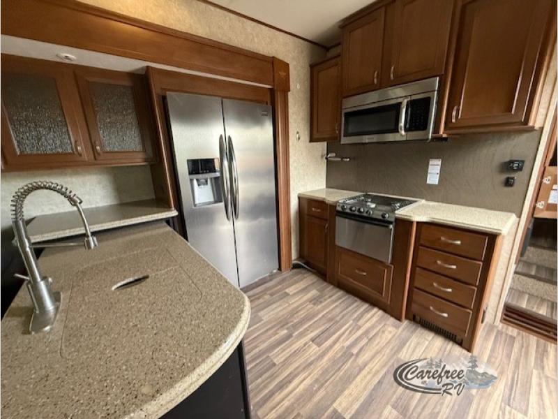 2017 Mesa Ridge 347RES photo 9