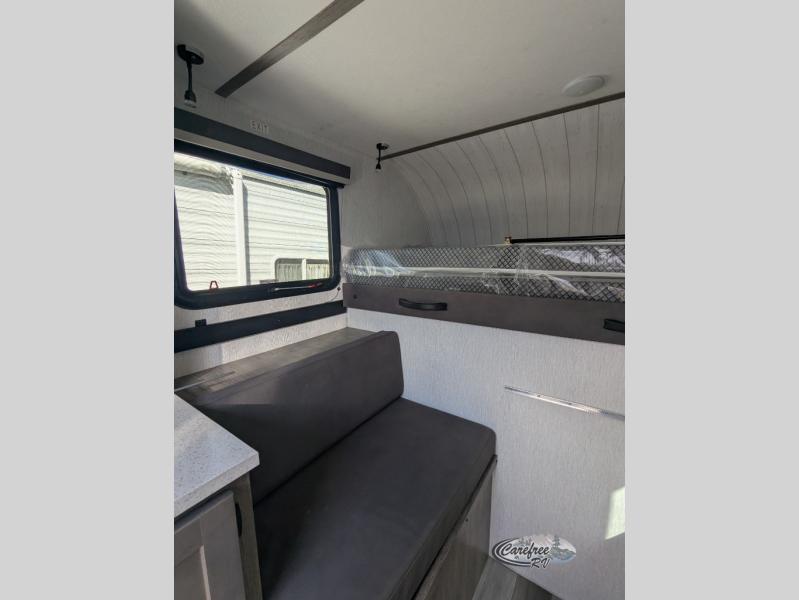 2025 Sun Trek TRUCK CAMPER photo 6