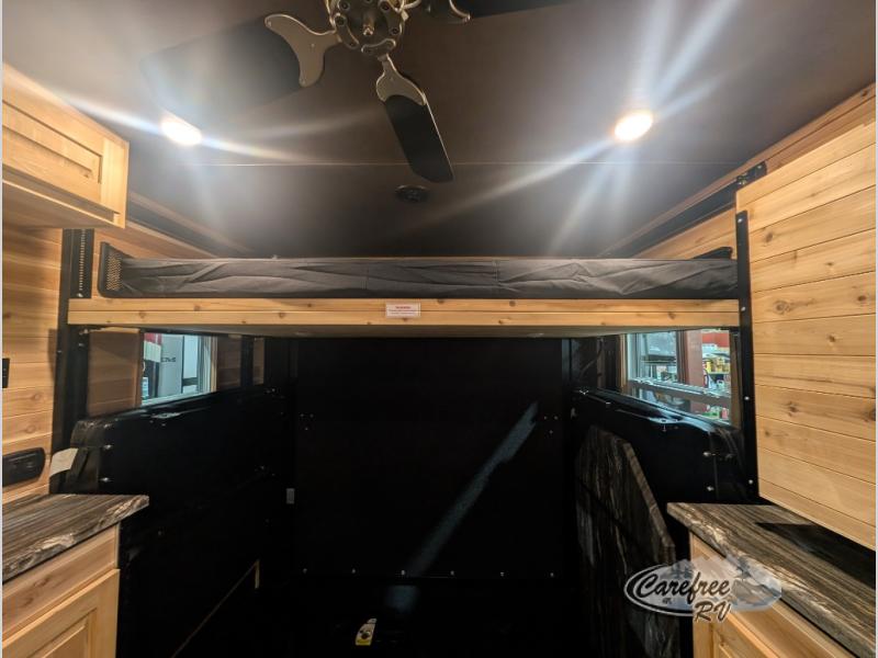 2026 Glacier Ice House 18' TOY HAULER EXPLORER photo 6