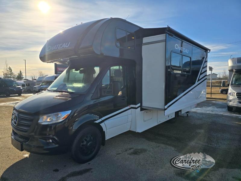 2026 Chateau 24LT photo 2