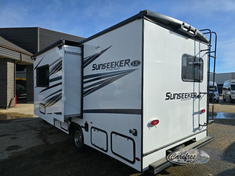 2024 Sunseeker 2150 photo 3