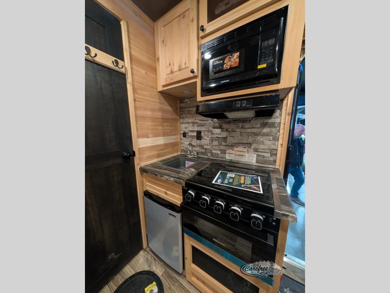2026 Glacier 17 RV EXPLORER photo 8