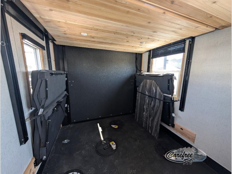 2027 Glacier Ice House EXPLORER photo 7