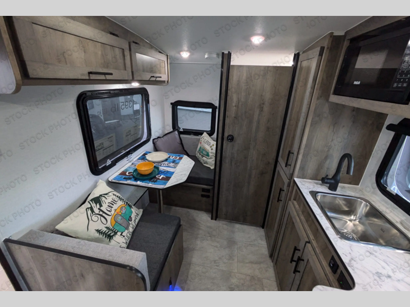 2026 Prolite LOUNGE photo 2