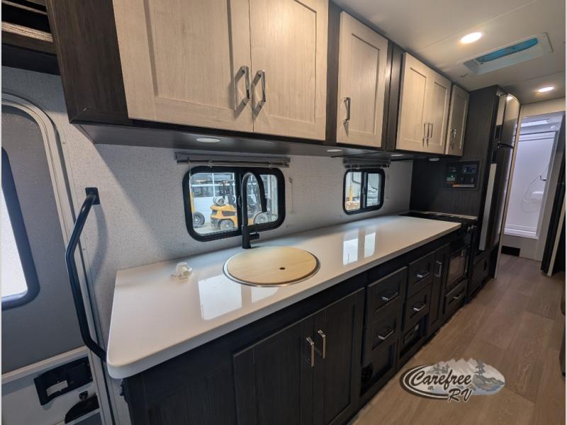 2027 Sunflyer 28MB photo 7