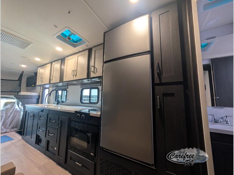 2027 Sunflyer 28MB photo 8