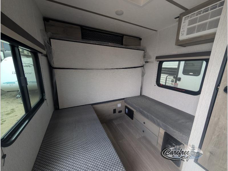 2026 SunRay 129 photo 7