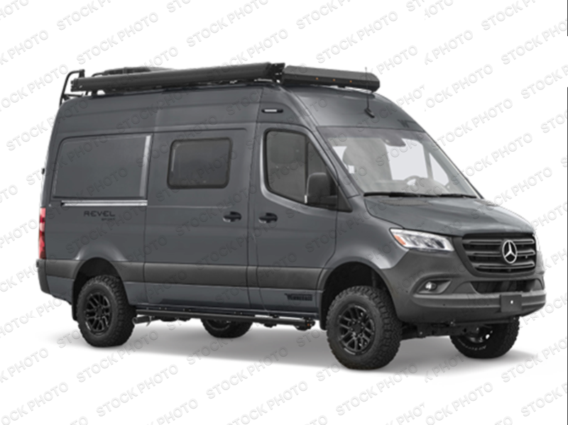2027 Revel Sport 44C