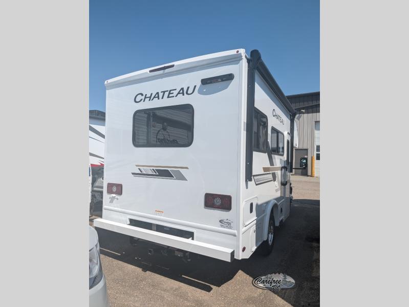 2027 Chateau 19Z photo 3