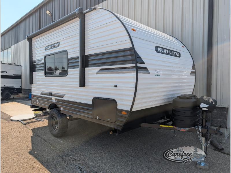 2027 Sunlite 16BH