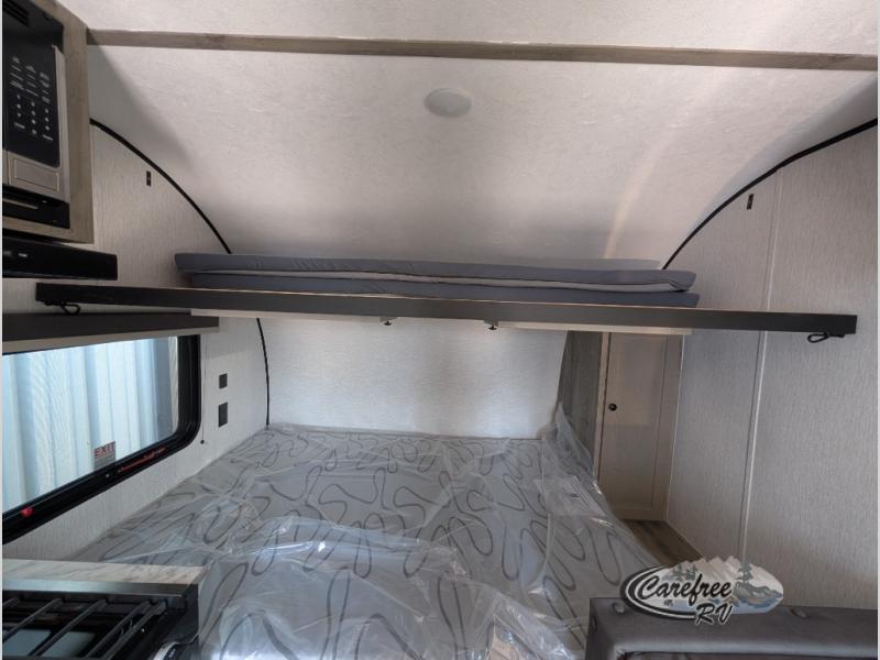 2027 Sunlite 16BH photo 7