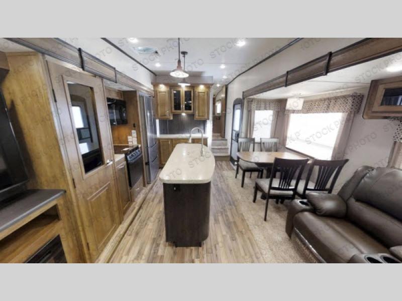 2018 Chaparral 336TSIK