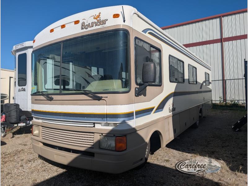 1997 Bounder 30P